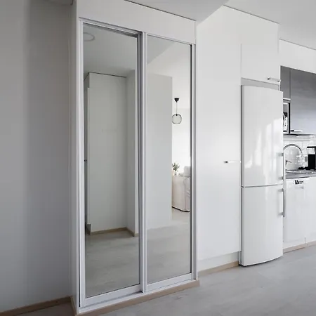 Tyylikas Huoneisto Logomon Vieressa! Apartment